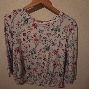 Women's floral top